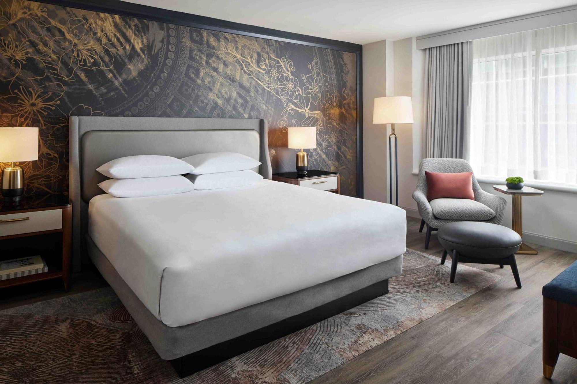 Grand Hyatt Hotel 4*