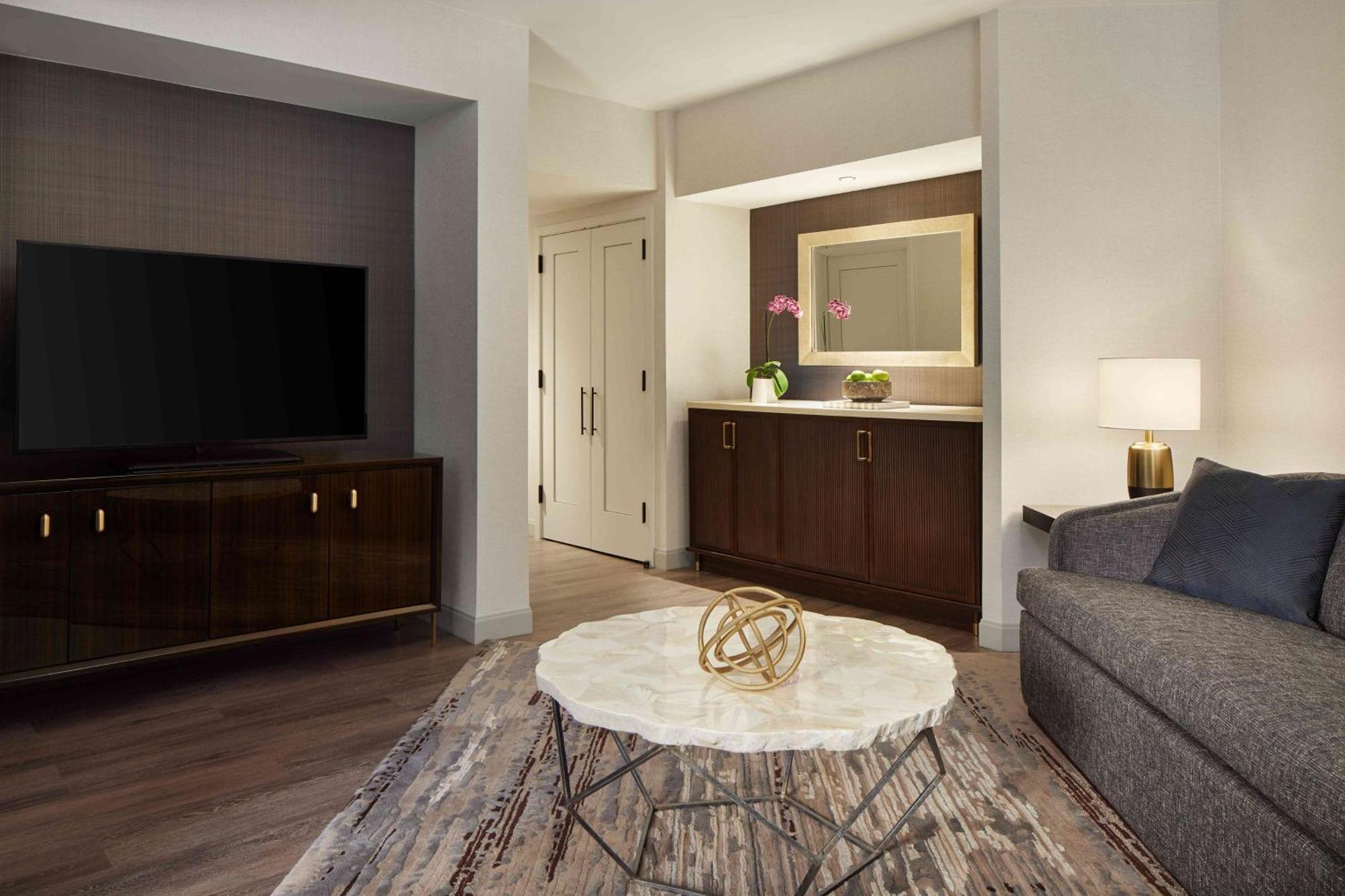 Grand Hyatt 4*